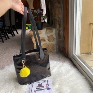 ❌❌Sold❌❌ Louis Vuitton Vernis Shoulder Bag